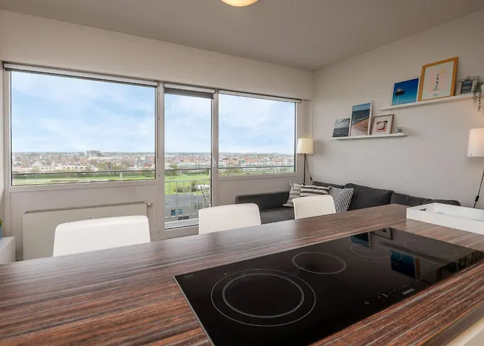 Amazing With Incredible Views Апартаменти