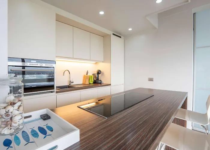 Amazing With Incredible Views Остенде