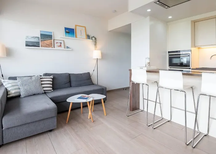 Amazing With Incredible Views Остенде