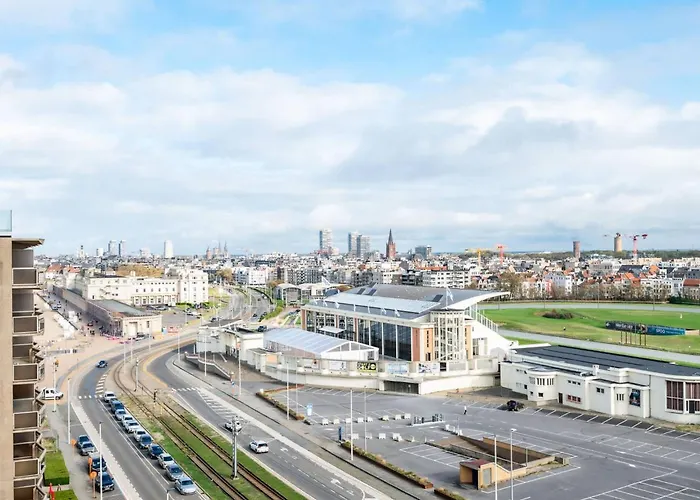 Amazing With Incredible Views * 奥斯滕德