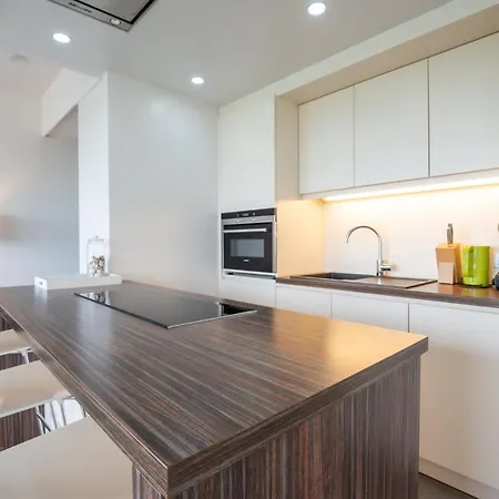 Amazing With Incredible Views Appartamento